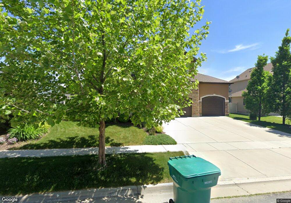 641 W Abbey Way, Layton, UT 84041 - photo 1