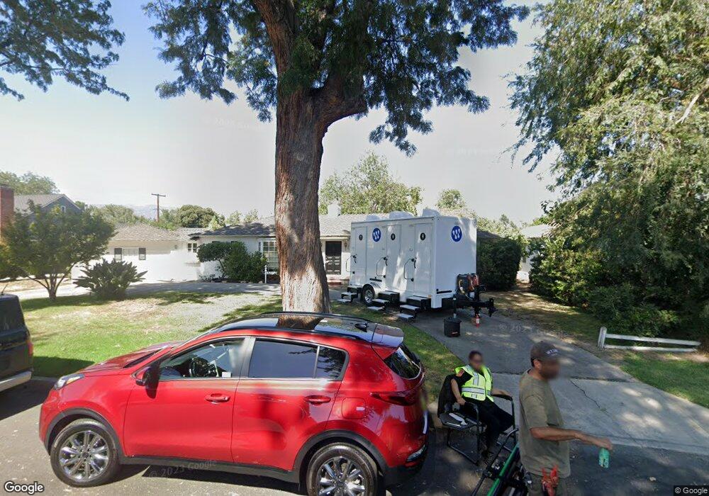 628 S Orchard Dr, Burbank, CA 91506 - photo 1