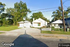 19 E Lathrop Ave, Savannah, GA 31415