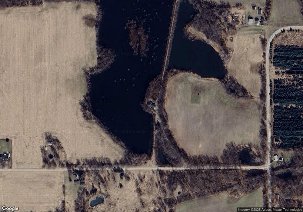 17240 Junction Rd, Addison, MI 49220 - photo 1