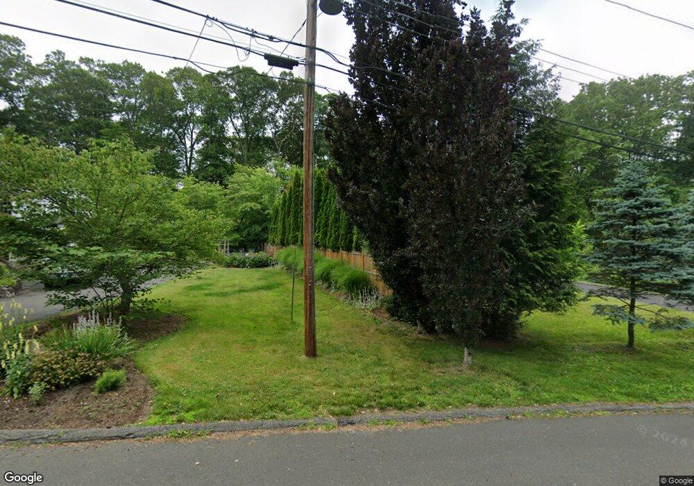 22 Forestwood Dr, Stamford, CT 06903 - photo 1