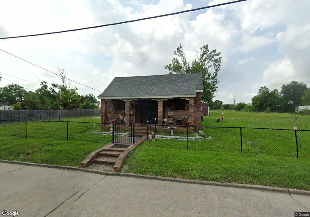 516 Jackson St, Lake Charles, LA 70601 - photo 1