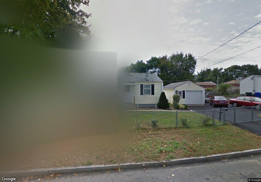 27 Ellen St, Springfield, MA 01104 - photo 1