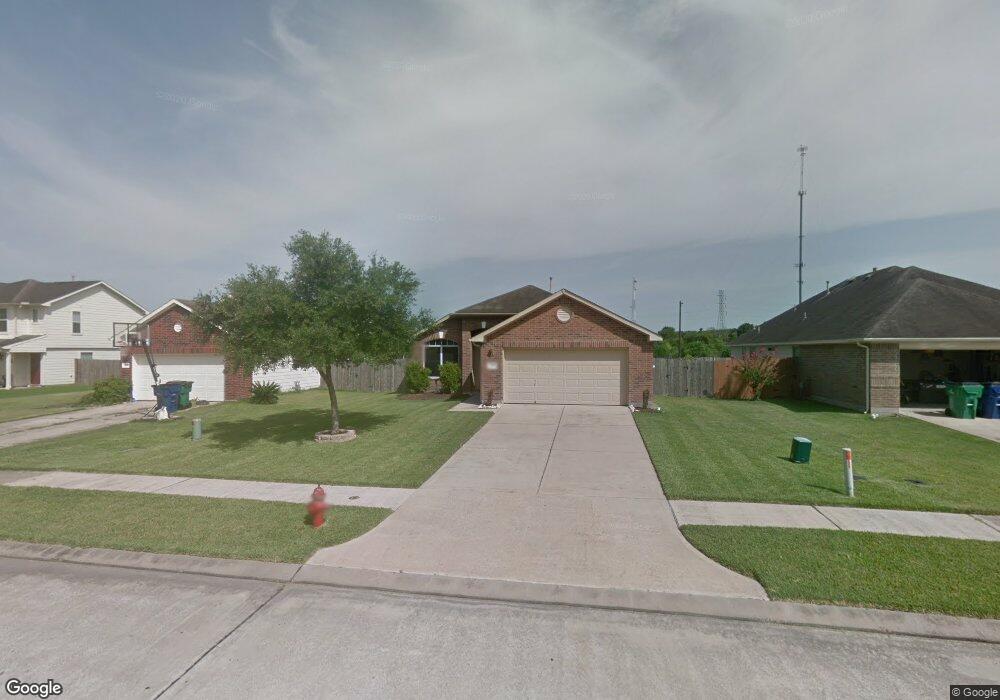 1416 Barras St, Alvin, TX 77511 - photo 1