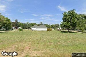 241 W B Ave, Red Cloud, NE 68970