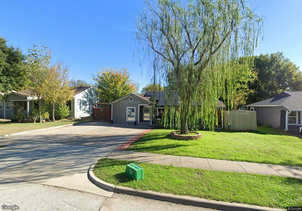 626 Ouida St, Grand Prairie, TX 75051 - photo 1