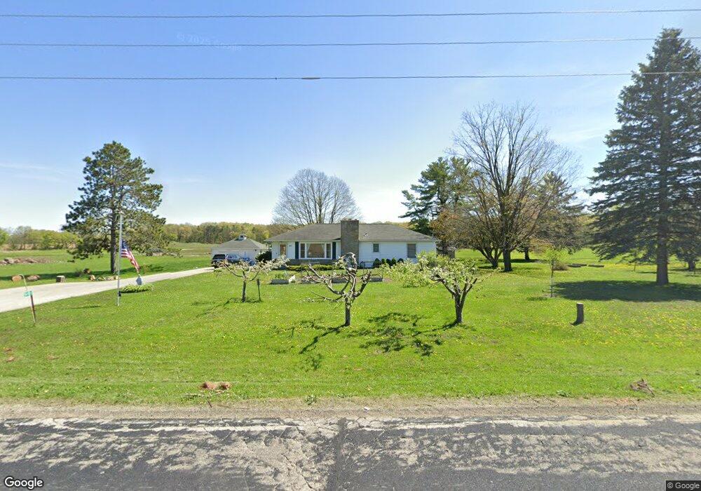 5449 Irish Ln, Fitchburg, WI 53711 - photo 1