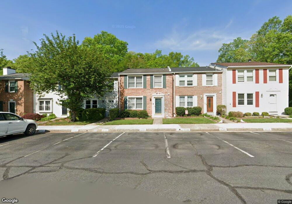 8128 Willowdale Ct, Springfield, VA 22153 - photo 1