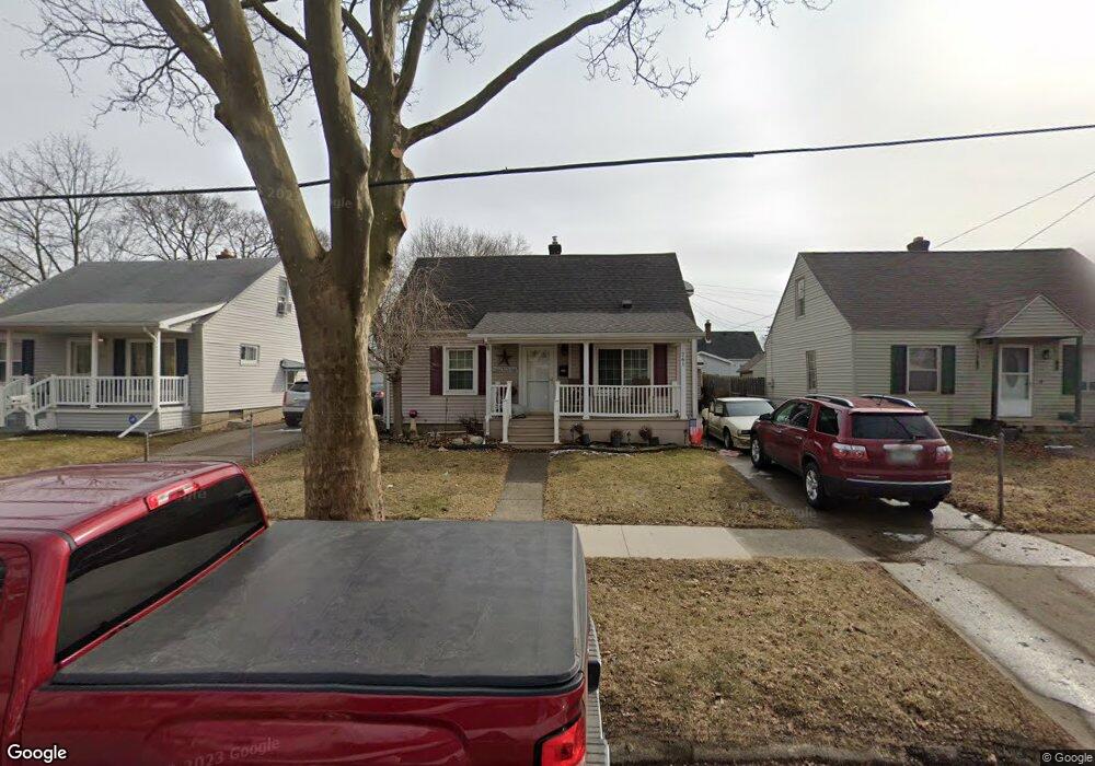 741 Huron St, Flint, MI 48507 - photo 1