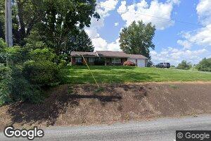2911 Stumptown Rd, Ronks, PA 17572