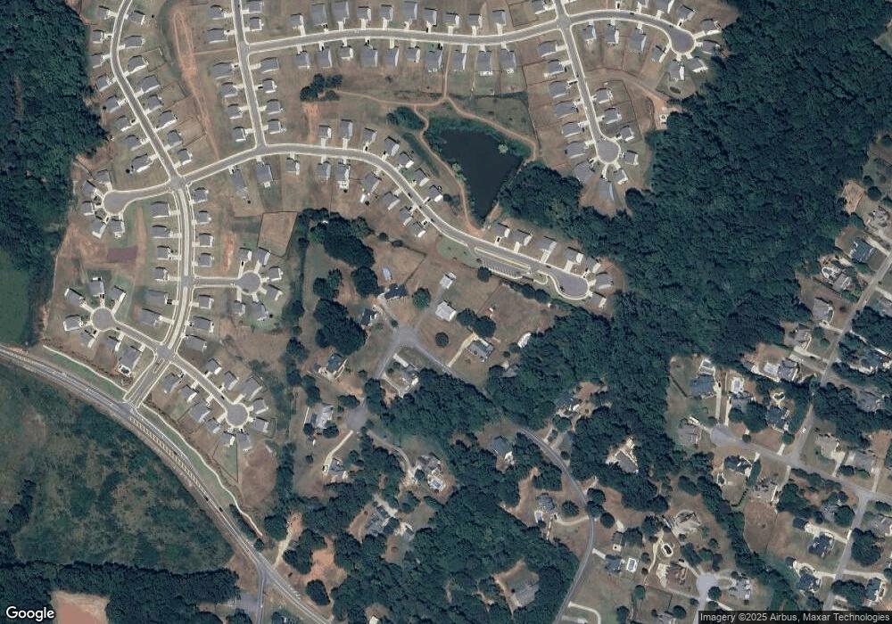 352 Olde Wick Trail, Hoschton, GA 30548 - photo 1