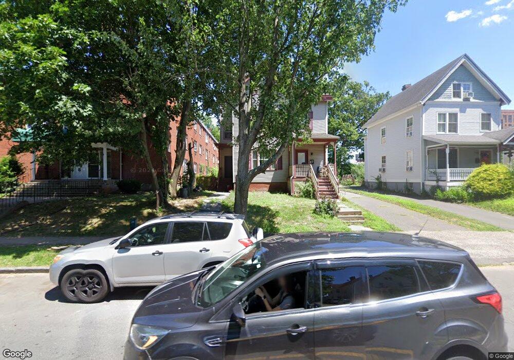 206 Laurel St, Hartford, CT 06105 - photo 1