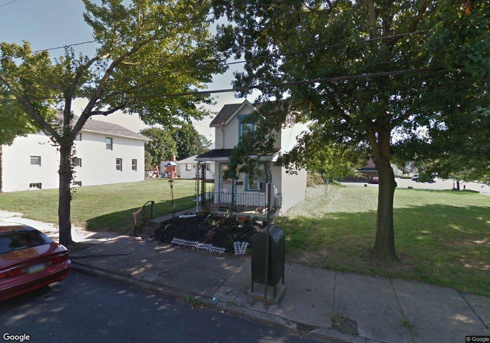 8 Chestnut St, Pottstown, PA 19464 - photo 1