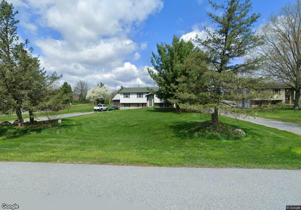 124 Meadowlark Ln, Mohnton, PA 19540 - photo 1