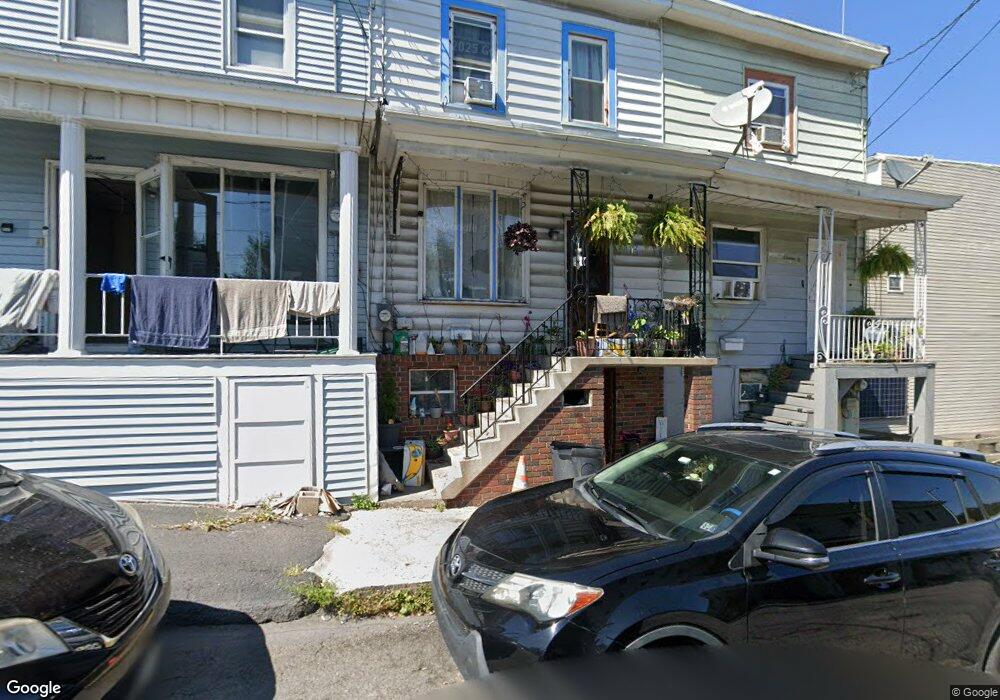 13 W Poplar St, Shenandoah, PA 17976 - photo 1