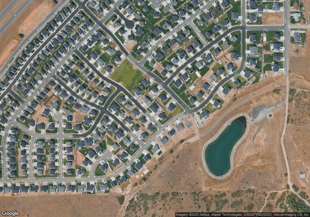 256 W Saddlebrook Dr unit 584, Santaquin, UT 84655 - photo 1