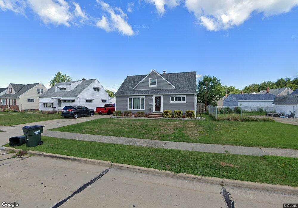 30417 Barjode Rd, Willowick, OH 44095 - photo 1