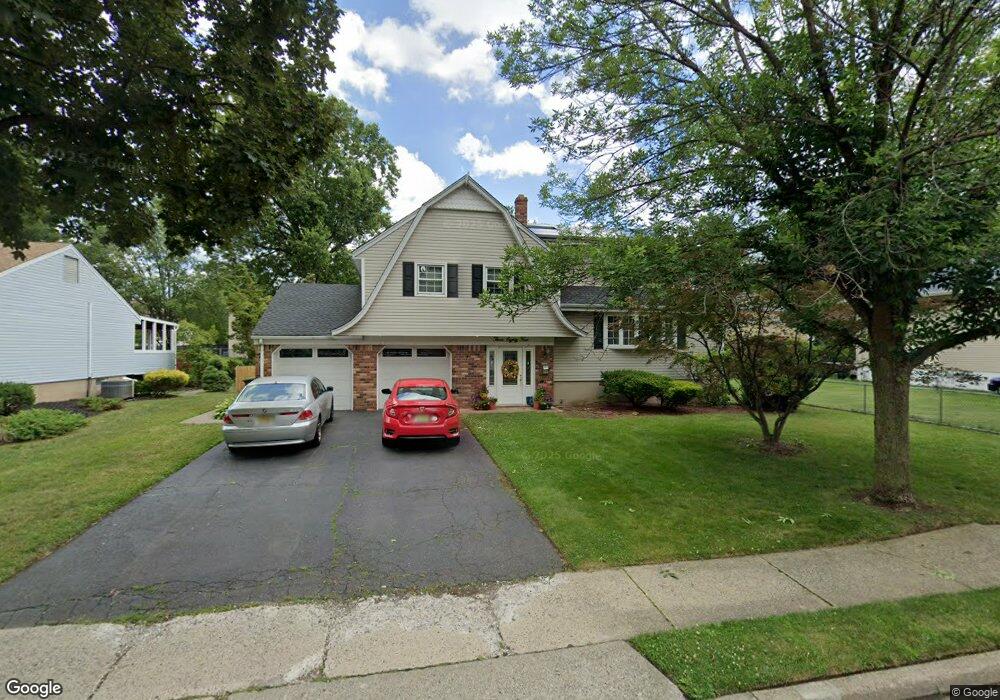 384 Elmwood Dr, Paramus, NJ 07652 - photo 1