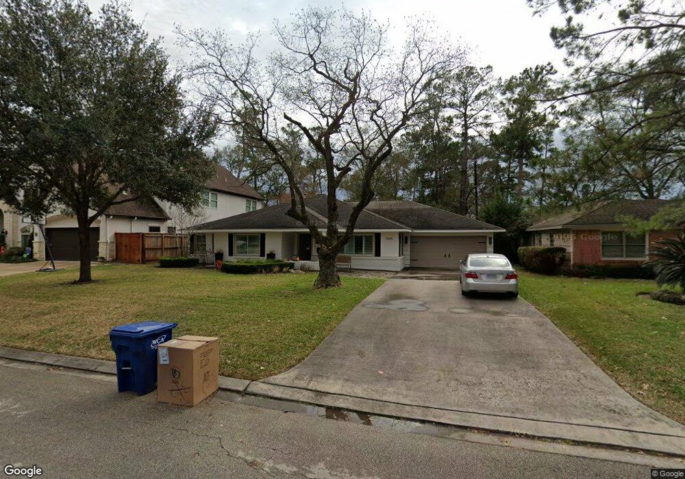 8425 Raylin Dr, Houston, TX 77055 - photo 1