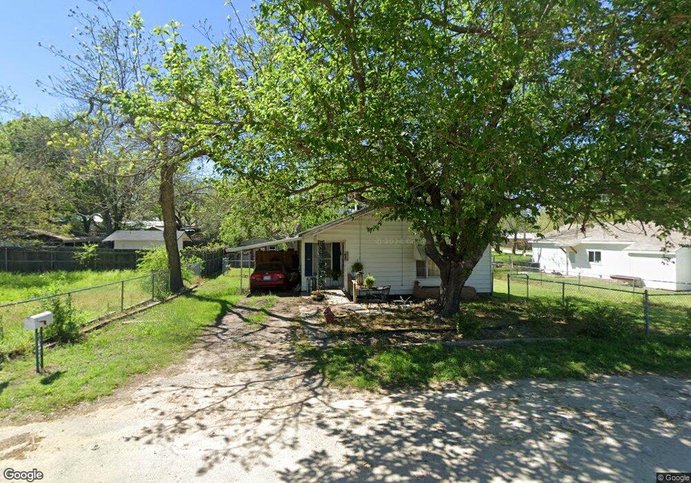407 Hobson St, Weatherford, TX 76086 - photo 1