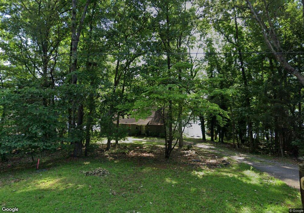 2425 Harbor View Rd, Camden, SC 29020 - photo 1