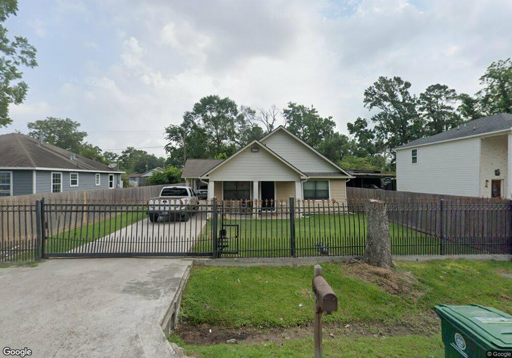 5617 Guadalupe St, Houston, TX 77016 - photo 1