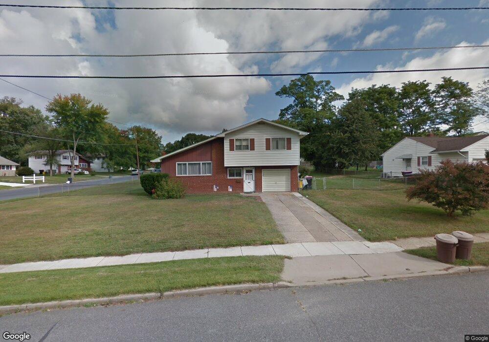 605 Beverly Dr, Magnolia, NJ 08049 - photo 1