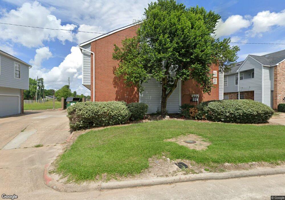7935 Streamside Dr unit 5, Houston, TX 77088 - photo 1