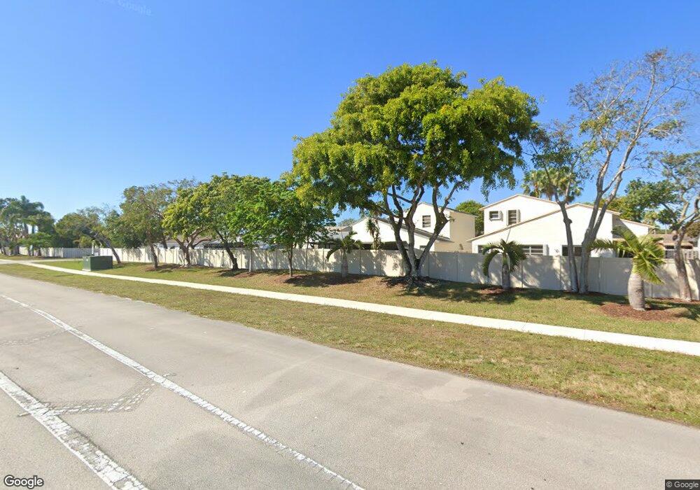 724 Cumberland Terrace, Davie, FL 33325 - photo 1