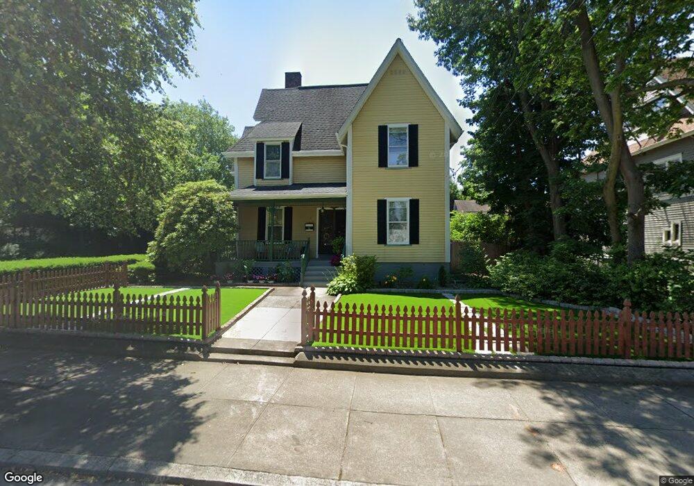 16 Warren Ave, Pawtucket, RI 02860 - photo 1