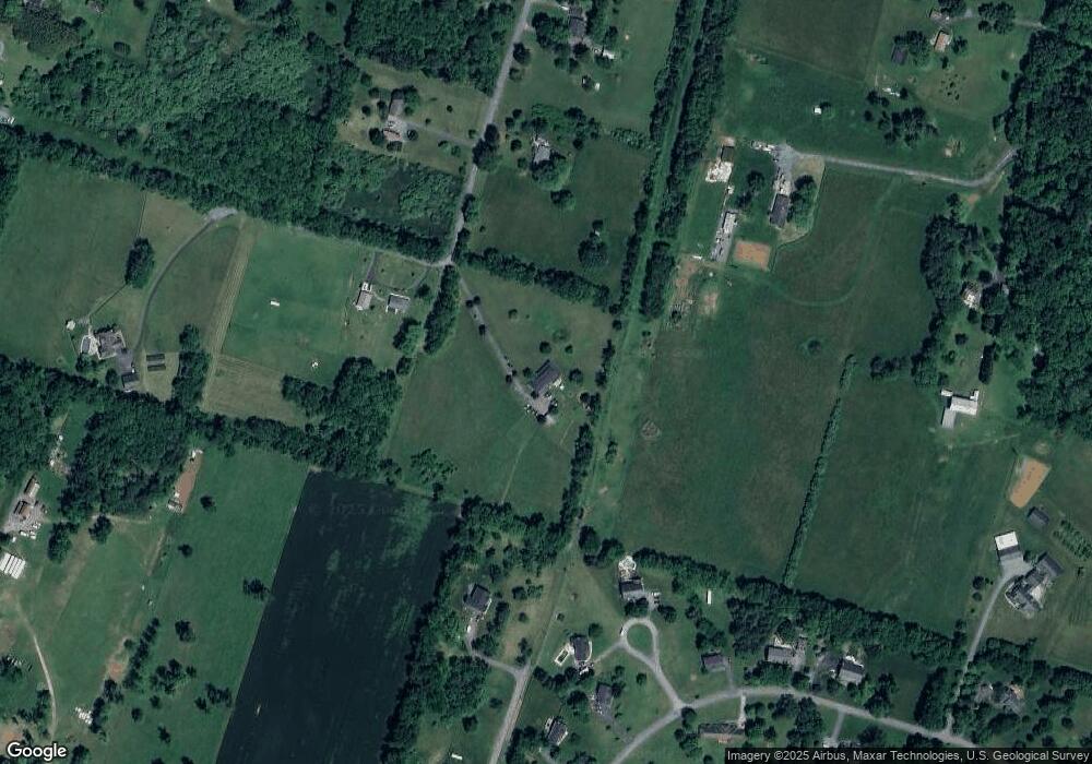 383 Timber Ln, Harpers Ferry, WV 25425 - photo 1