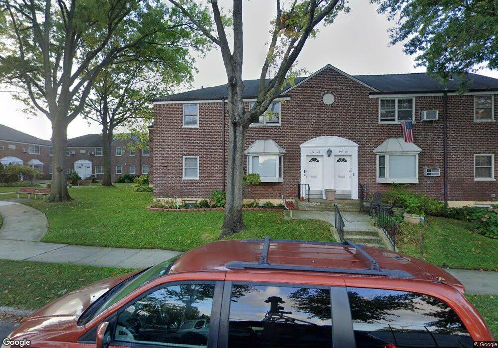 24922 63rd Ave unit Upper, Little Neck, NY 11362 - photo 1