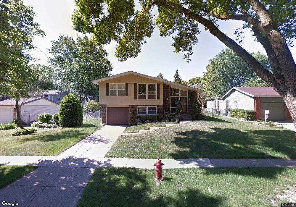 2207 Willow Ln, Rolling Meadows, IL 60008 - photo 1