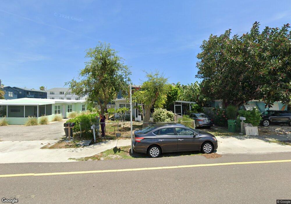 749 S Orlando Ave, Cocoa Beach, FL 32931 - photo 1