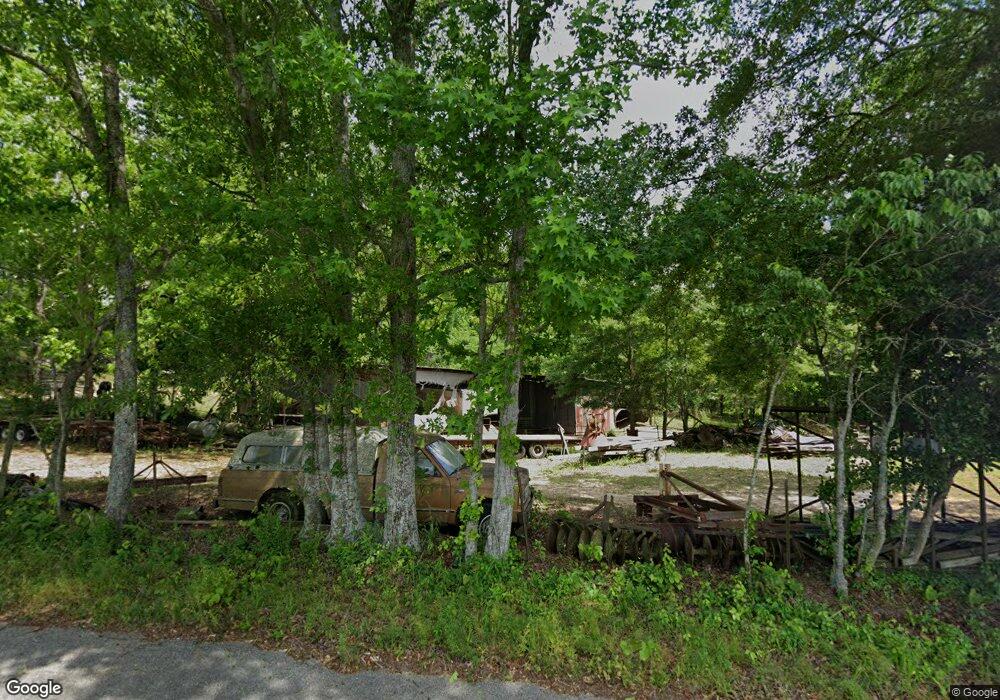 128 Jessies Ln, Laurel, MS 39443 - photo 1