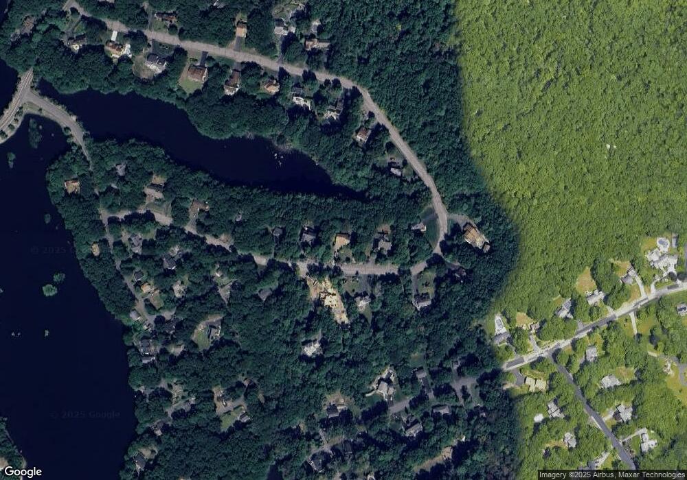 96 Palisades Cir, Stoughton, MA 02072 - photo 1