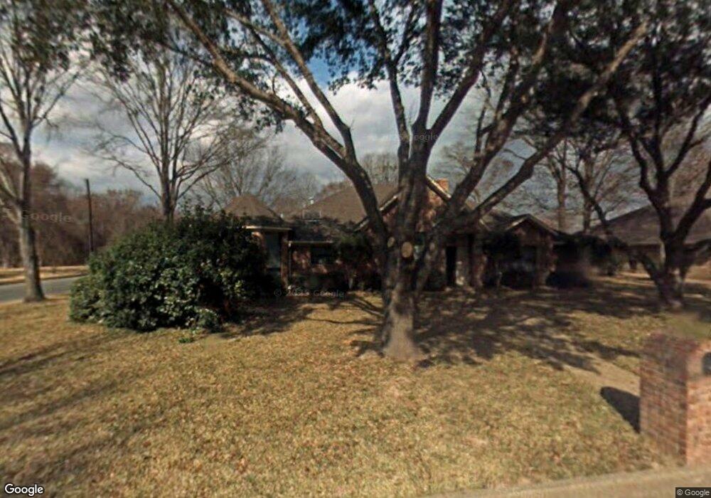 1309 Wimbledon Dr, Tyler, TX 75703 - photo 1