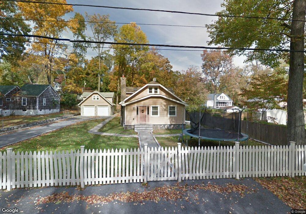 1790 Parmly Rd, Mohegan Lake, NY 10547 - photo 1