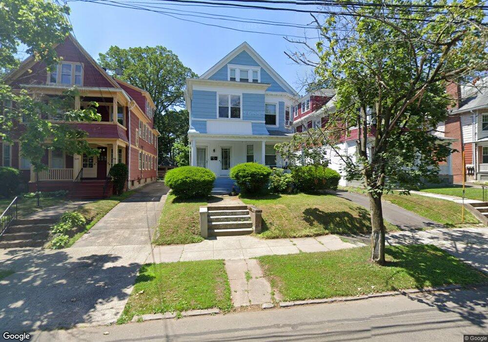 1910 Chapel St unit 1, New Haven, CT 06515 - photo 1