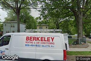 92 Wavecrest Ave, Winfield Park, NJ 07036