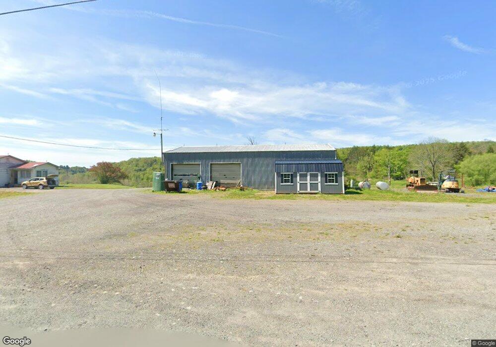 29 Bates Rd, Honesdale, PA 18431 - photo 1