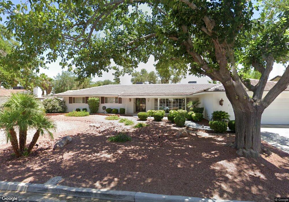 4204 E Pinecrest Cir, Las Vegas, NV 89121 - photo 1