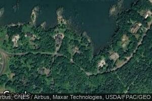 555 Island Ave, Spruce Head, ME 04859