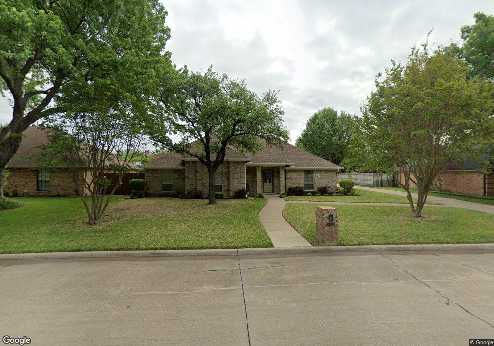 2402 Saint Andrews Dr, Ennis, TX 75119 - photo 1