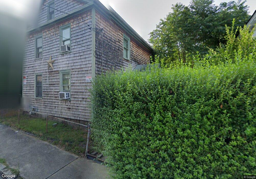 42 Prest St, New London, CT 06320 - photo 1