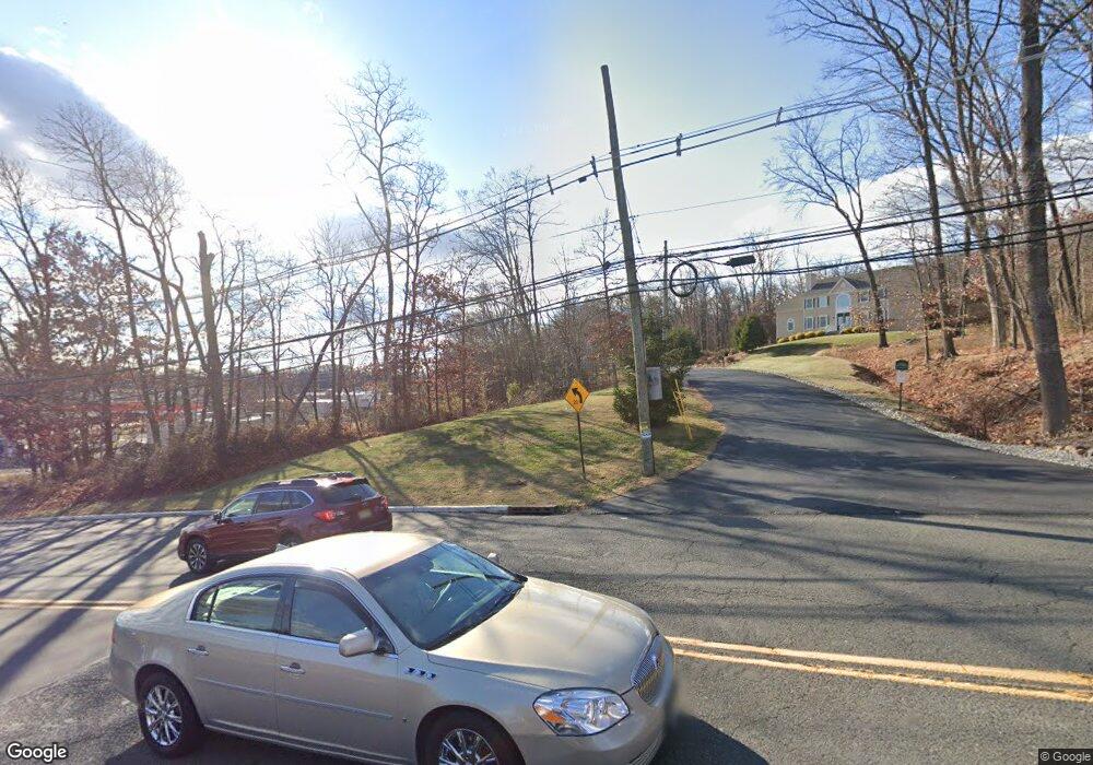 209 Warrenville Rd, Green Brook, NJ 08812 - photo 1