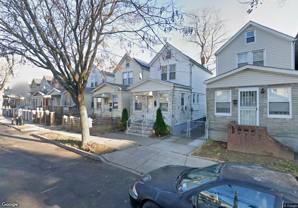 15044 116th Rd, Jamaica, NY 11434 - photo 1