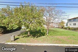 475 Dewey Ave, Saddle Brook, NJ 07663