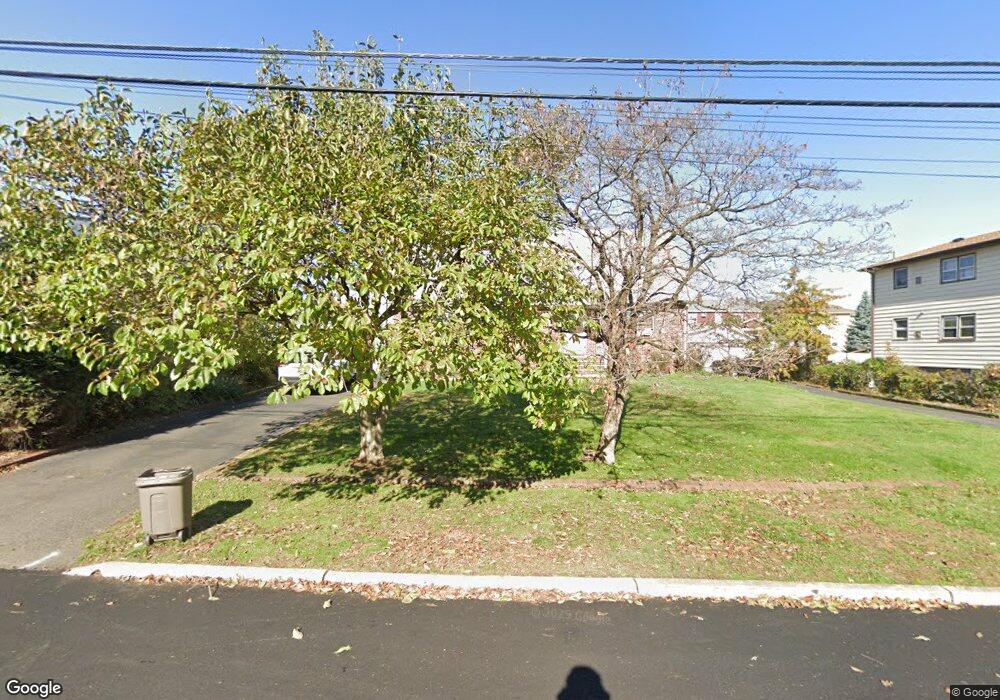 475 Dewey Ave, Saddle Brook, NJ 07663 - photo 1