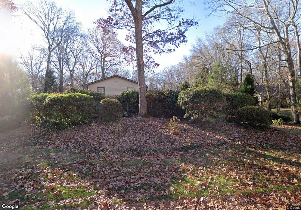 6 Ferro Ct, East Lyme, CT 06333 - photo 1